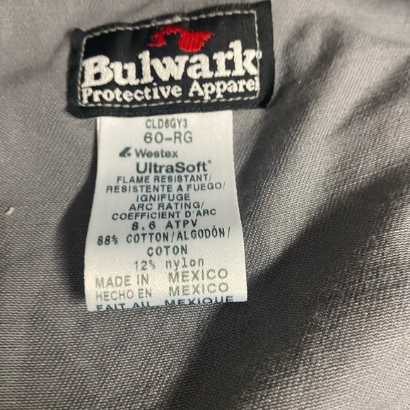 Bulwark Protective Apparel Coveralls 60-RG Flame Resistant Latshaw Drilling Logo - Picture 12 of 13